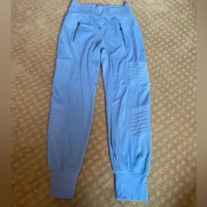 Athleta Women’s Blue joggers